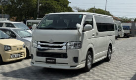 Toyota Hiace 2018