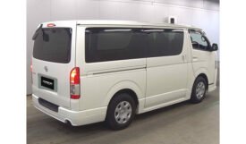 Toyota Hiace 2018