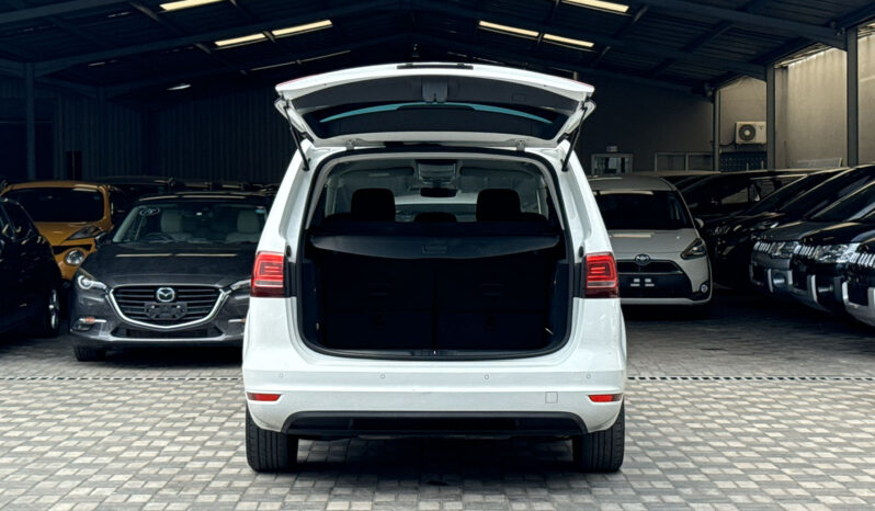 
Volkswagen Sharan 2018 full									