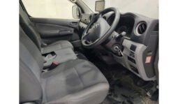 Nissan NV350 2019