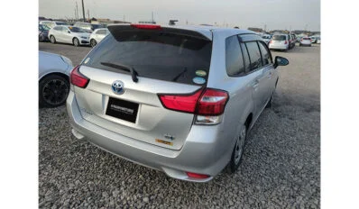 Toyota Corolla Fielder 2020