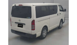 
Toyota Hiace 2019 full									