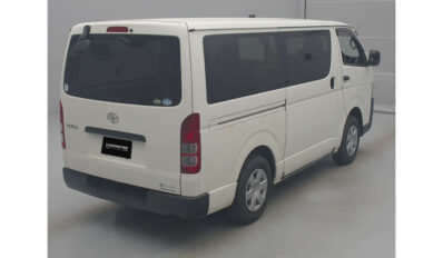 Toyota Hiace 2019