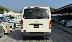 Toyota Hiace 2018