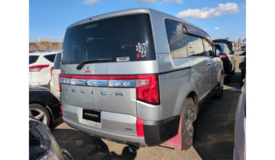 Mitsubishi Delica 2019