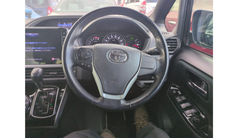 
Toyota Voxy 2019 full									