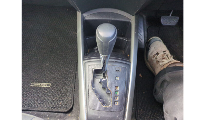 
Toyota Corolla Fielder 2019 full									