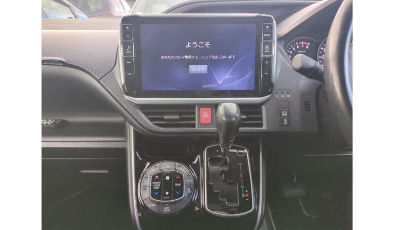 
Toyota Voxy 2019 full									