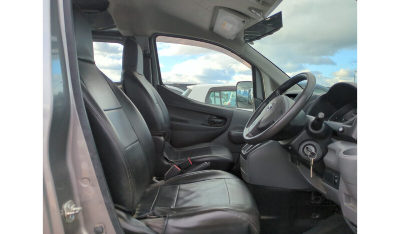 
								Nissan NV200 2019 full									